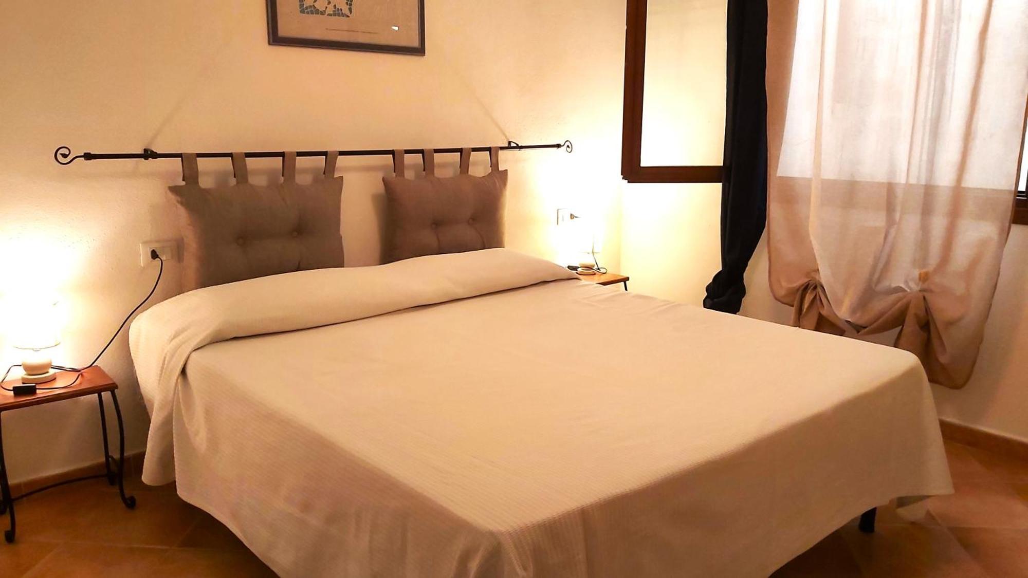 Appartamento Lu Fraili سان تيودورو المظهر الخارجي الصورة